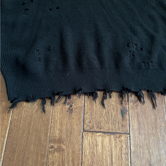 Lovers & Friends ARLINGTON SWEATER! Sold out! - Picture 9 of 12